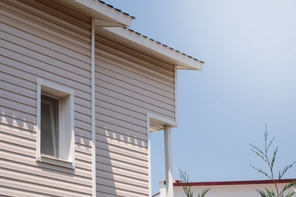 Cost of Vinyl Siding Hole Repair in Lansdale